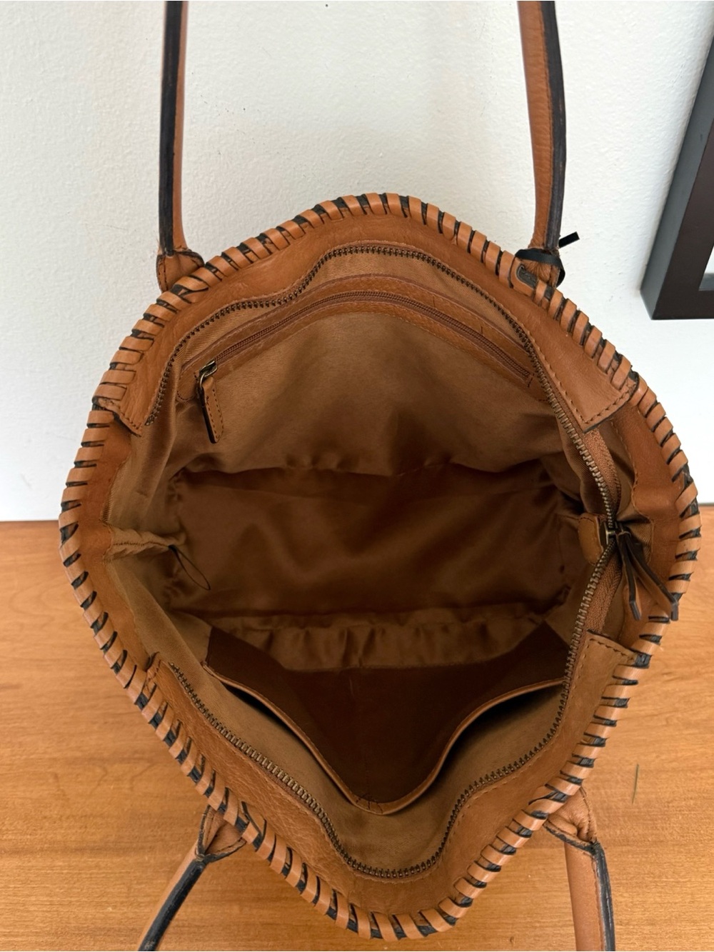 New Made in Italy Woven Leather Shoulder Tote Bag in Cognac Brown - Picture 8 of 9